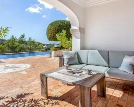 Casa Amelia * فارو